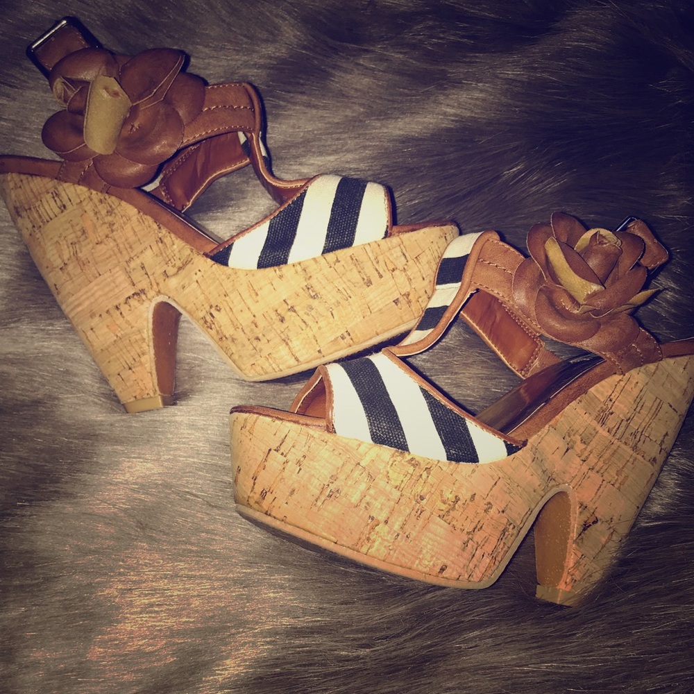 Not Rated wedges